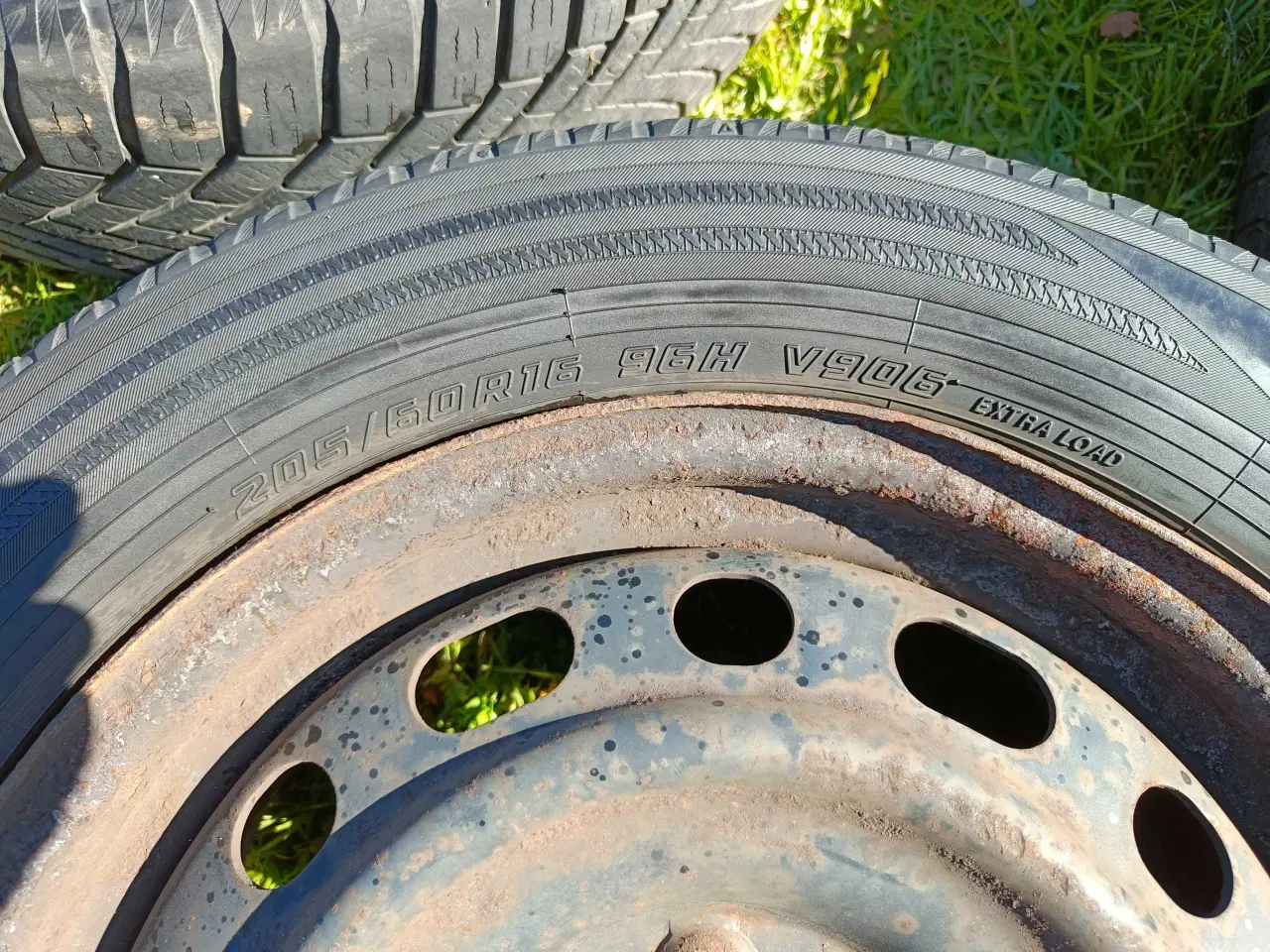 Billede 3 - Vinterdæk 205/60 R16 96H