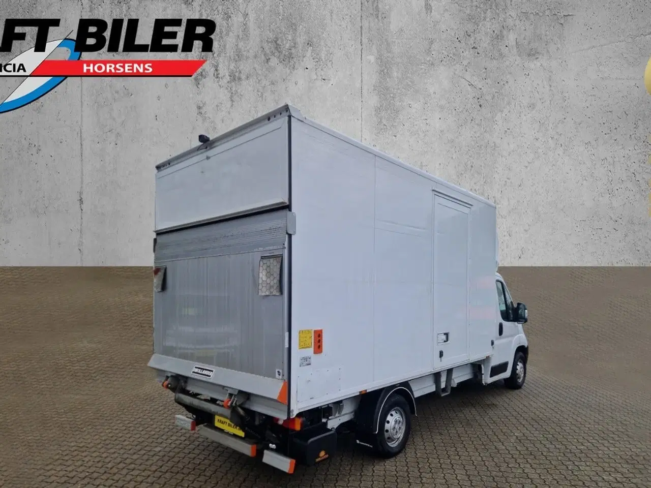 Billede 5 - Peugeot Boxer 335 2,2 BlueHDi 140 L3 Alukasse m/lift