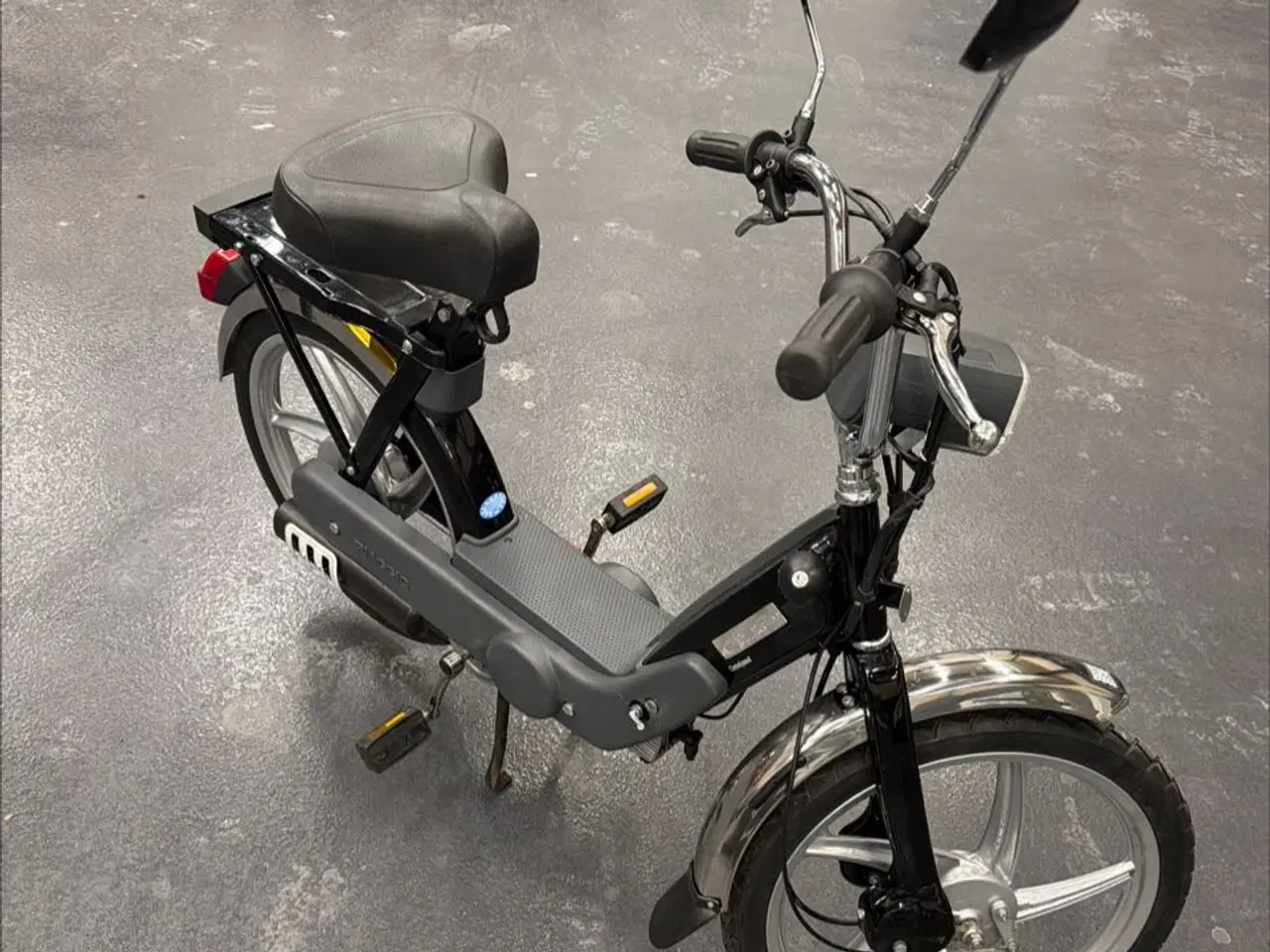 Billede 1 - Rigtig fin vespa ciao