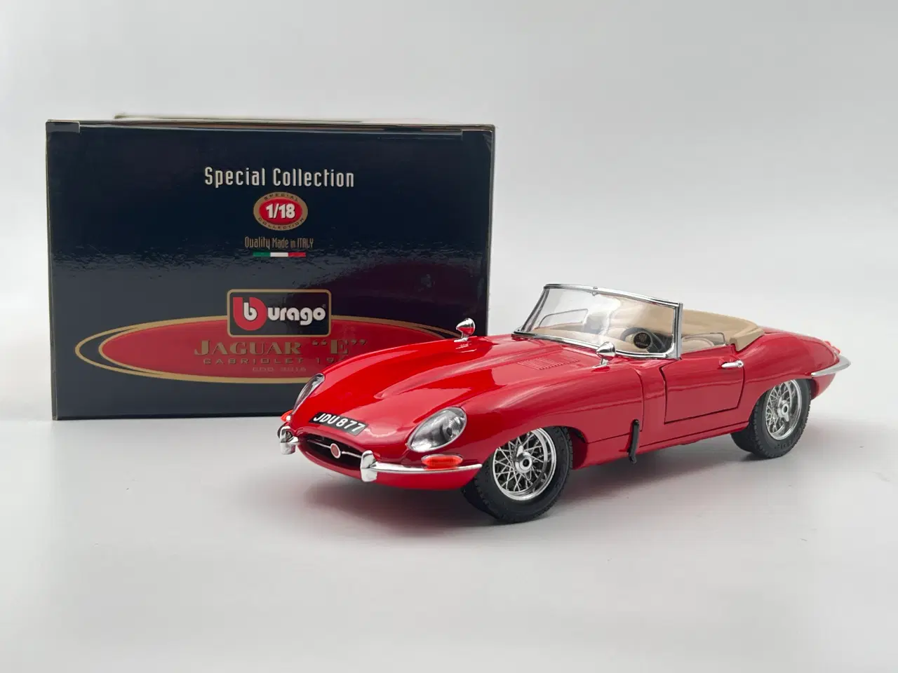 Billede 1 - 1961 Jaguar E-Type Cabriolet - 1:18