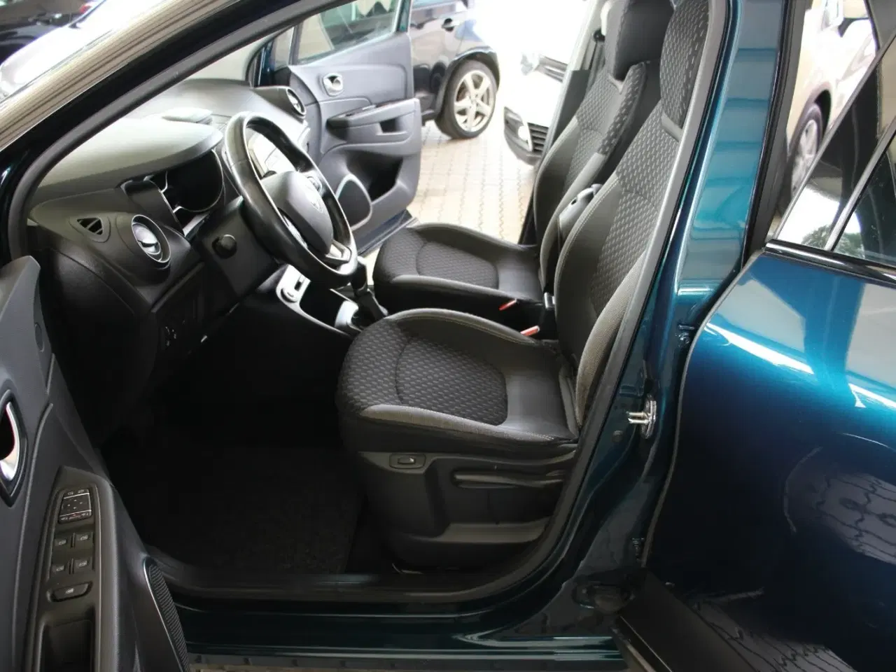 Billede 10 - Renault Captur 1,5 dCi 90 Intens EDC