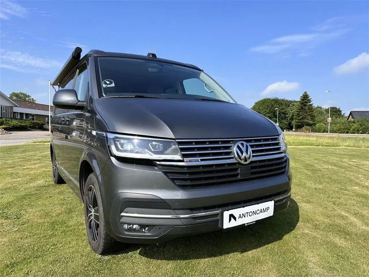 Billede 2 - 2020 - VW California Ocean 4 Motion   Velholdt Autocamper