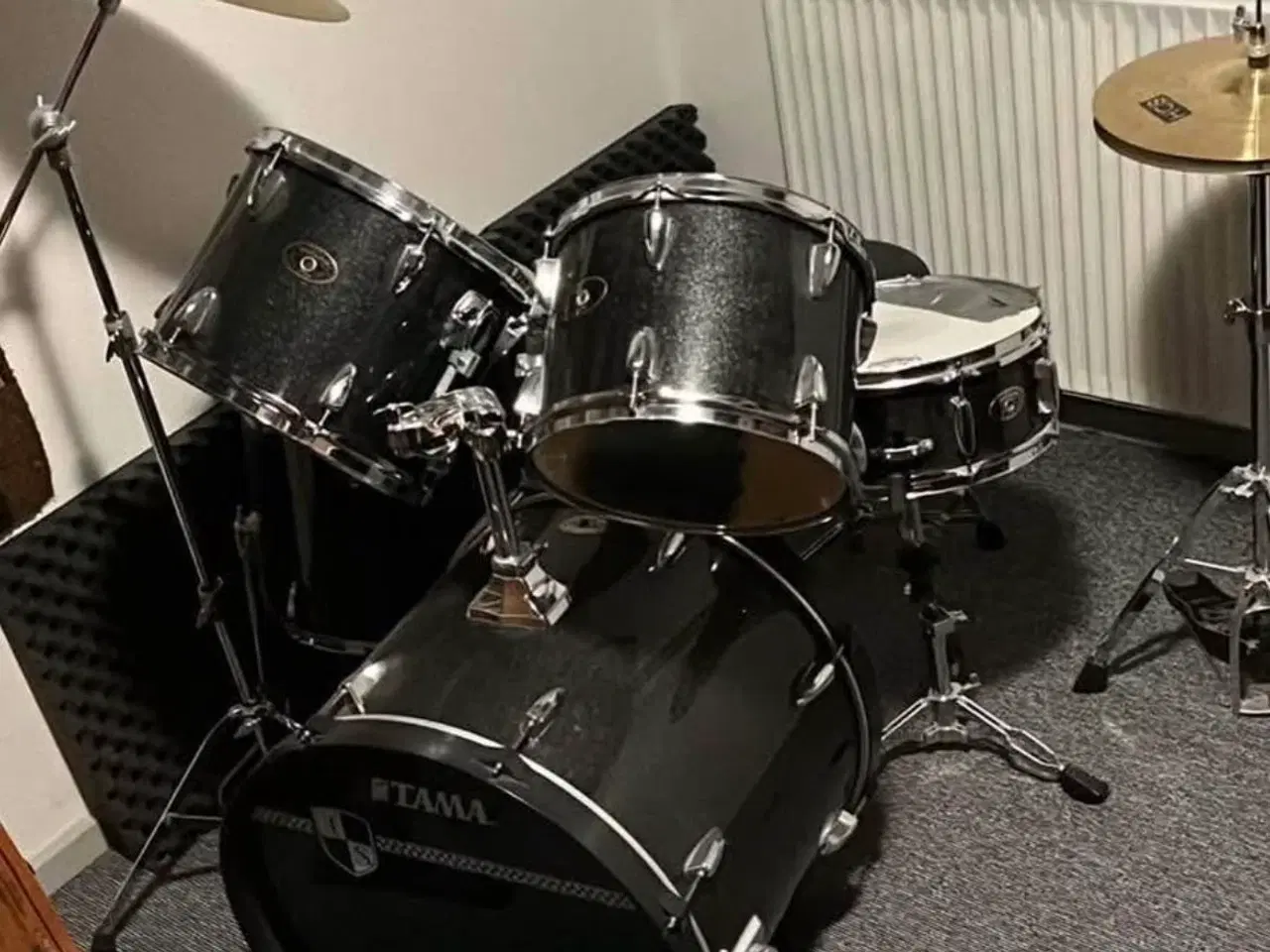 Billede 1 - Trommesæt med justeringsværktøj