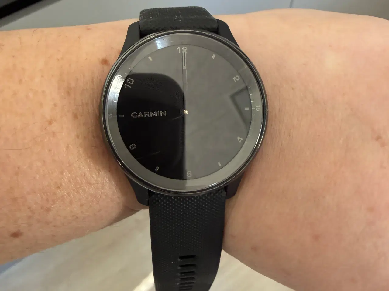 Billede 2 - Garmin vivomove trend hybrid smartwatch