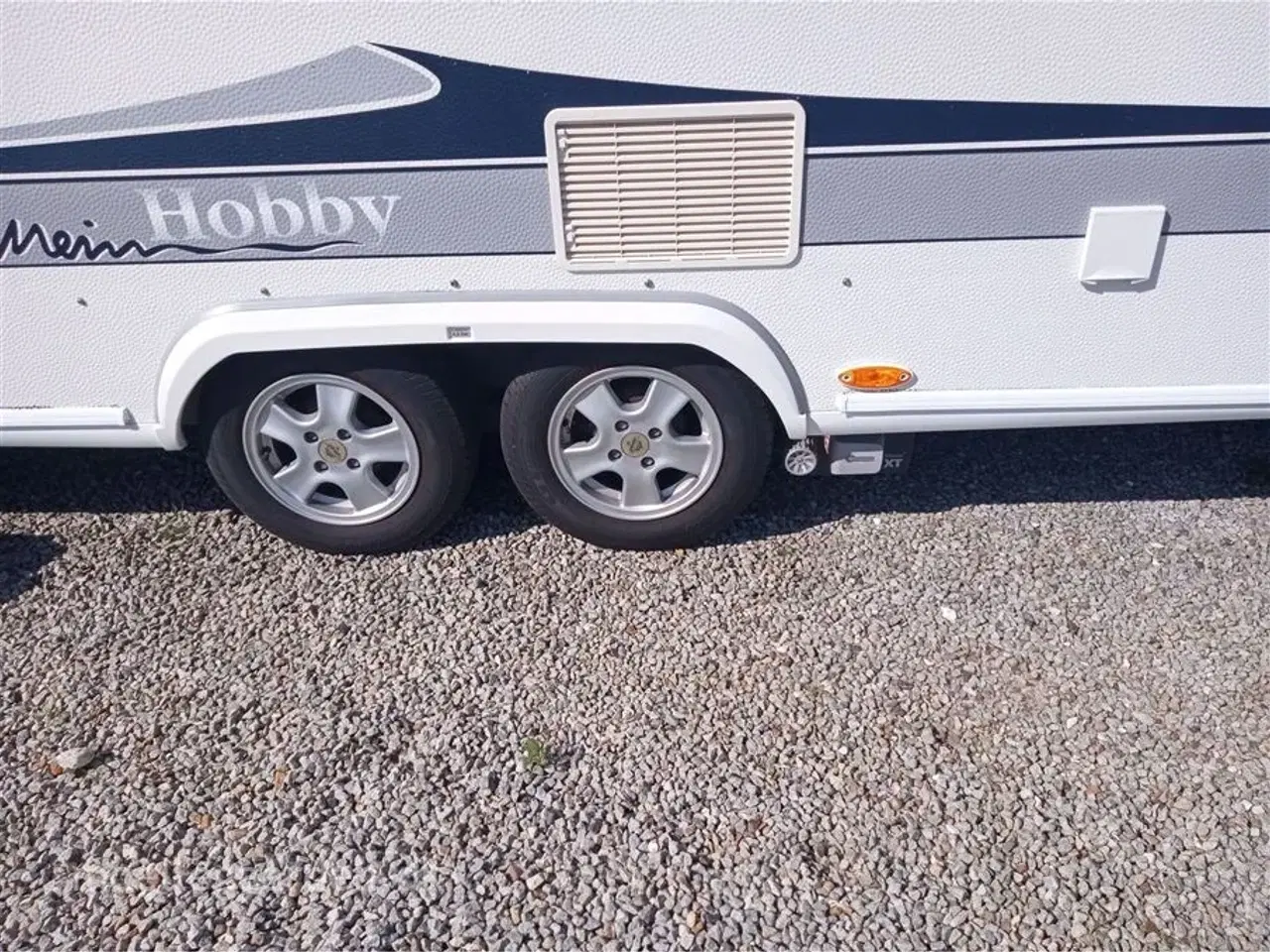 Billede 2 - 2011 - Hobby De Luxe 650 KMFe