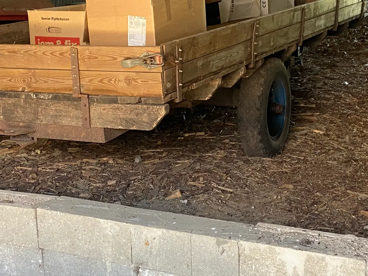 Billede 1 - Gummi vogn til Traktor