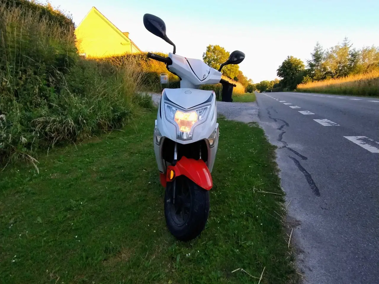Billede 10 - VGA explore 30 knallert fra 2018
