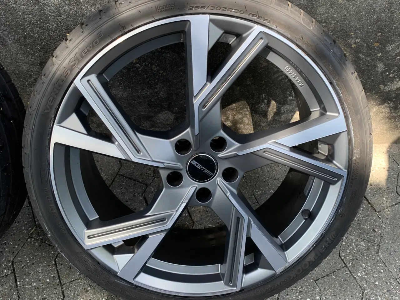 Billede 3 - 20” fælge med sommerdæk