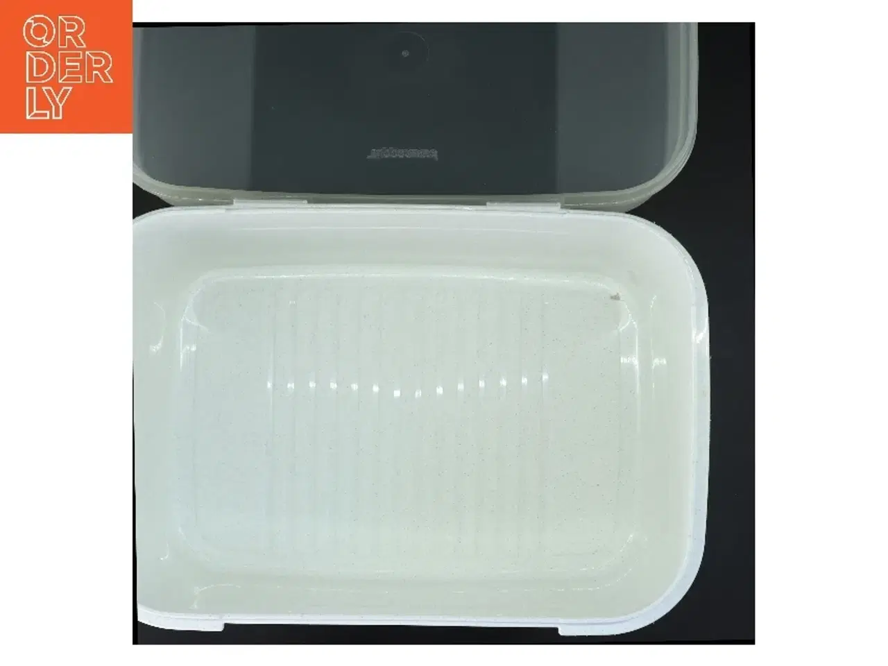 Billede 2 - Plastik opbevaringsboks med låg fra Tupperware (str. 28,5x20 cm)