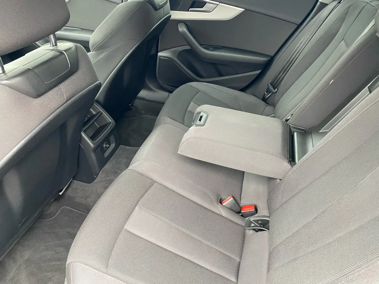 Billede 15 - Audi A4 Avant 2,0 40 TDI Advanced Prestige Tour S Tronic 190HK Stc 7g Aut.