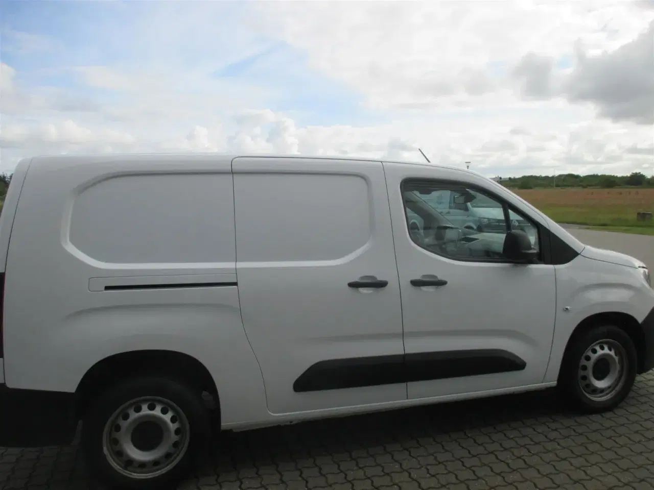 Billede 4 - Peugeot Partner L2 V2 1,5 BlueHDi Plus Pro 130HK Van 6g