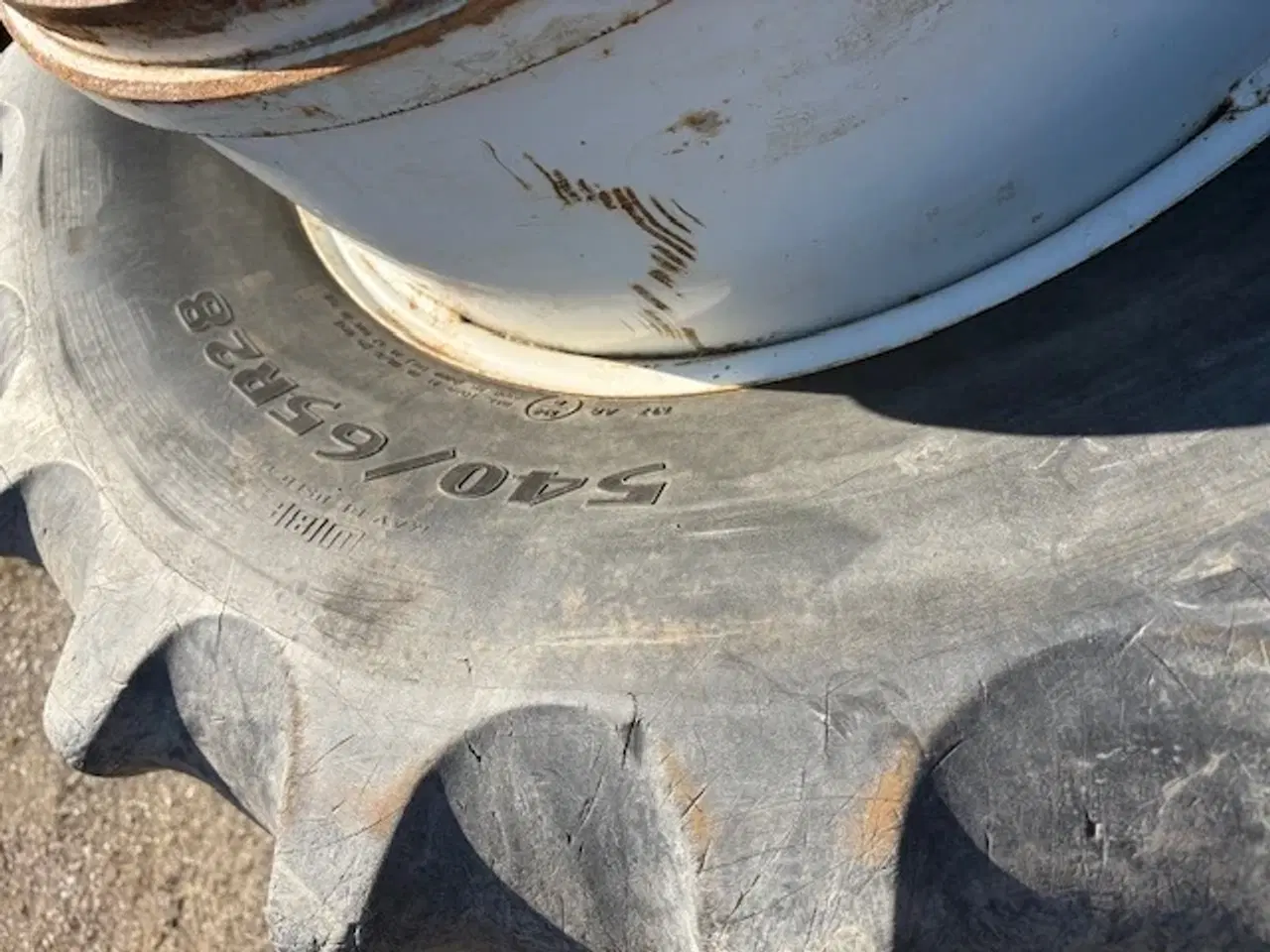 Billede 2 - Goodyear 540/65 R28 MED LÅSE
