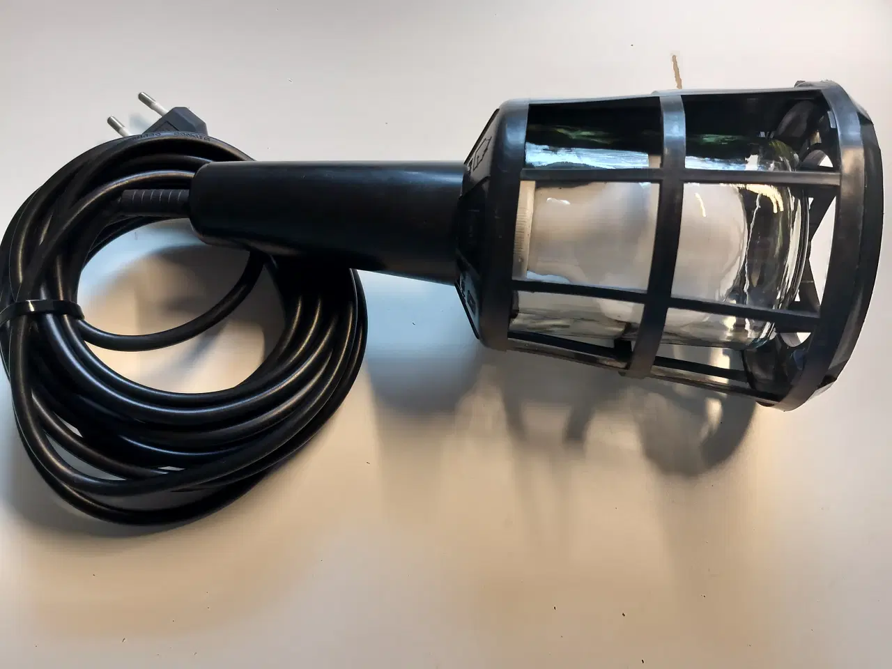 Billede 1 - Håndlampe i plast