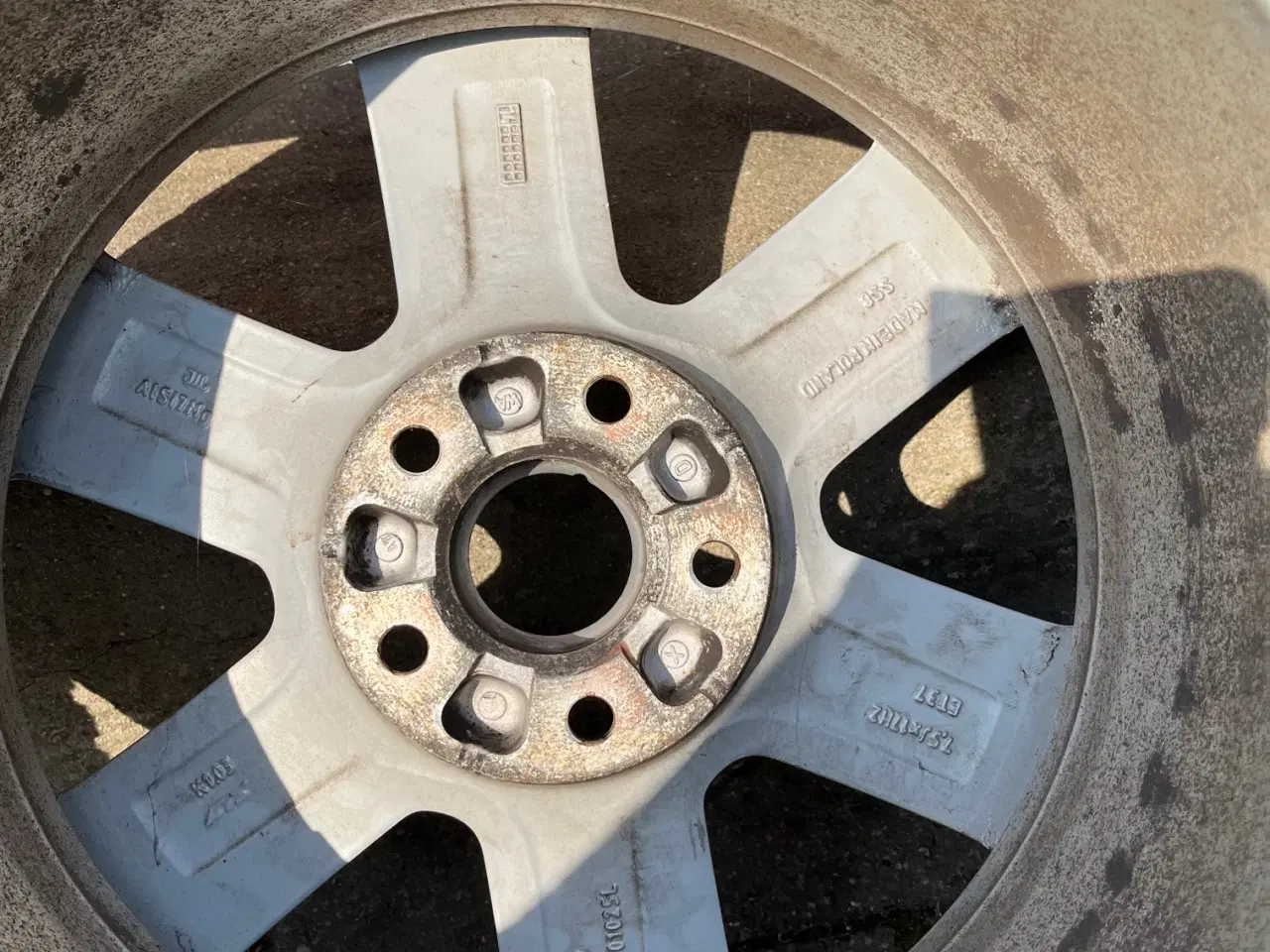 Billede 2 - Orginale Audi-fælge