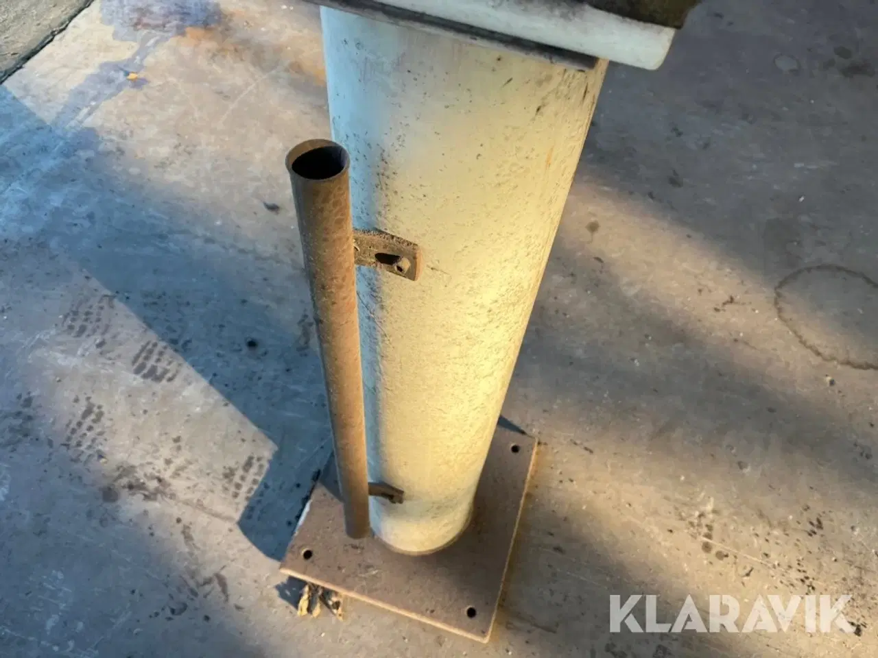 Billede 11 - Fladjernsbukker Gressel med stander