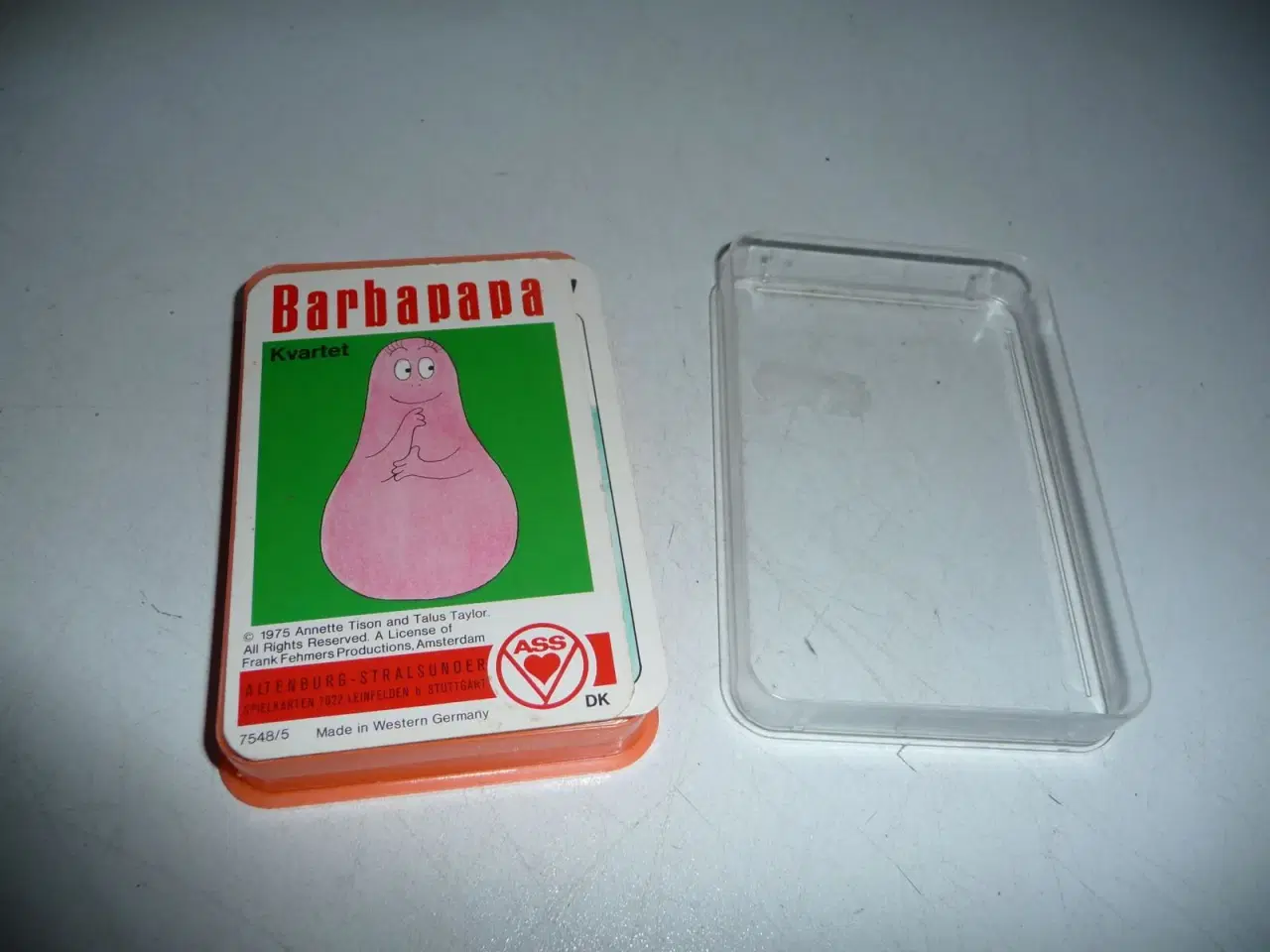 Billede 1 - et spil sorteper med Barbapapa