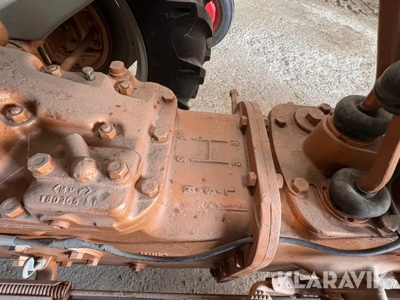 Billede 10 - Traktor Massey Ferguson 35 Guldfugl