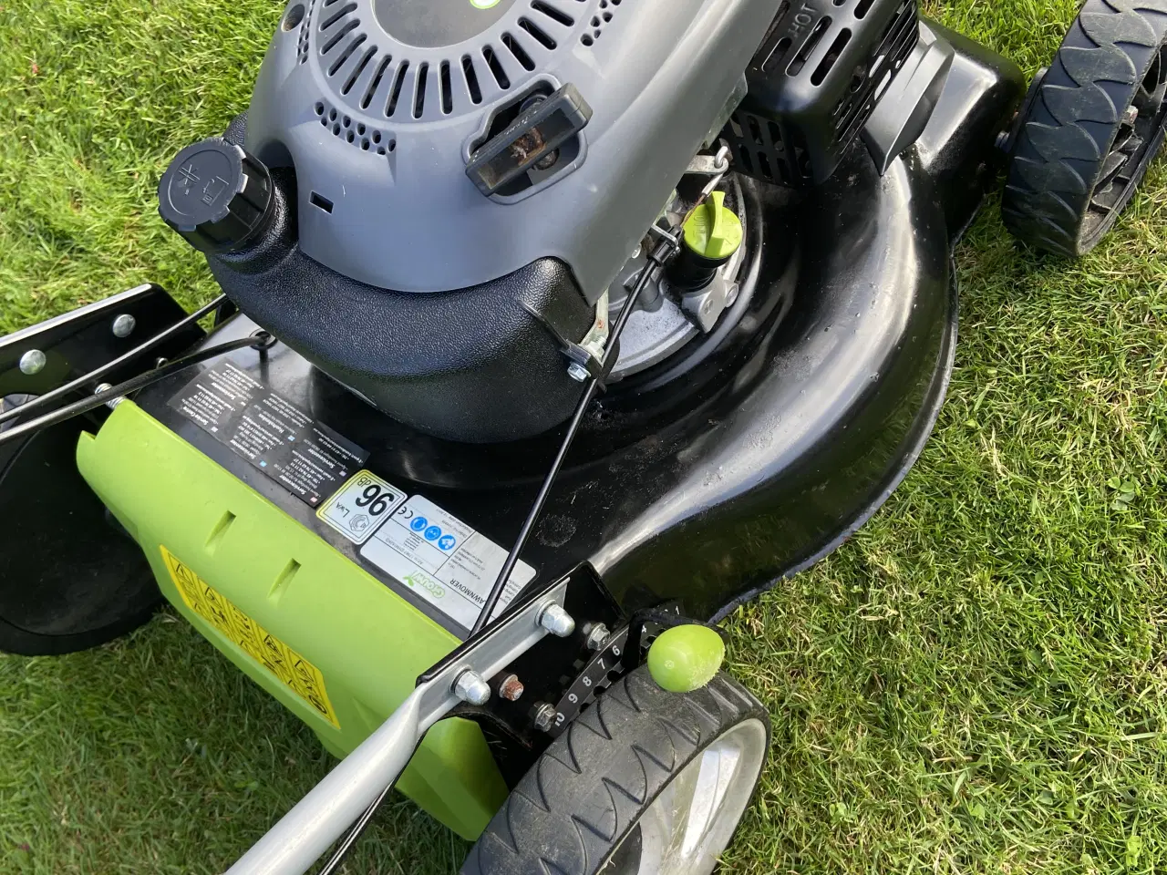 Billede 3 - Fin GROUW DYM 46-163 BSA benzindrevet plæneklipper