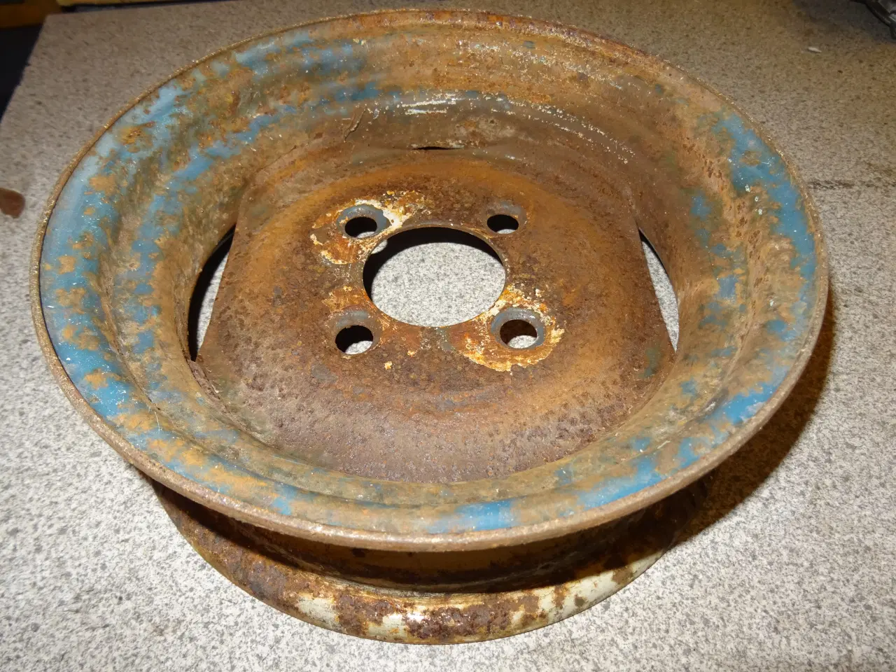 Billede 2 - 10" stålfælge,4 huls , 2 stk købes