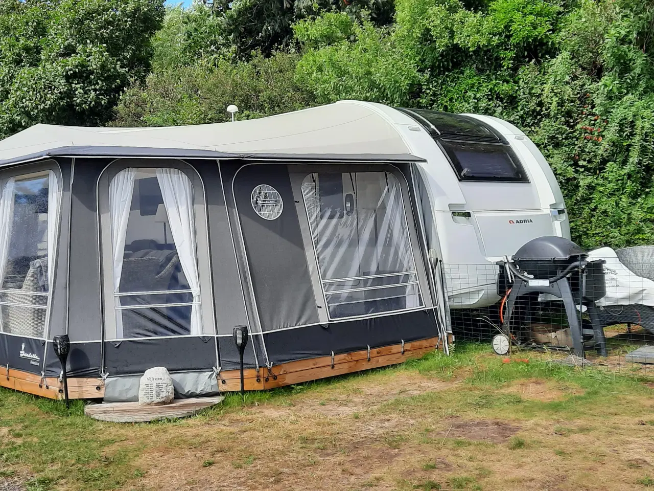 Billede 1 - Adria alpina 663ht incl Isabella Penta fortelt 