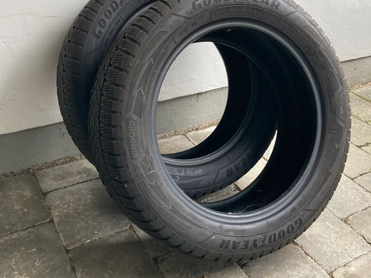 Billede 2 - Vinterdæk, Goodyear ultra grip