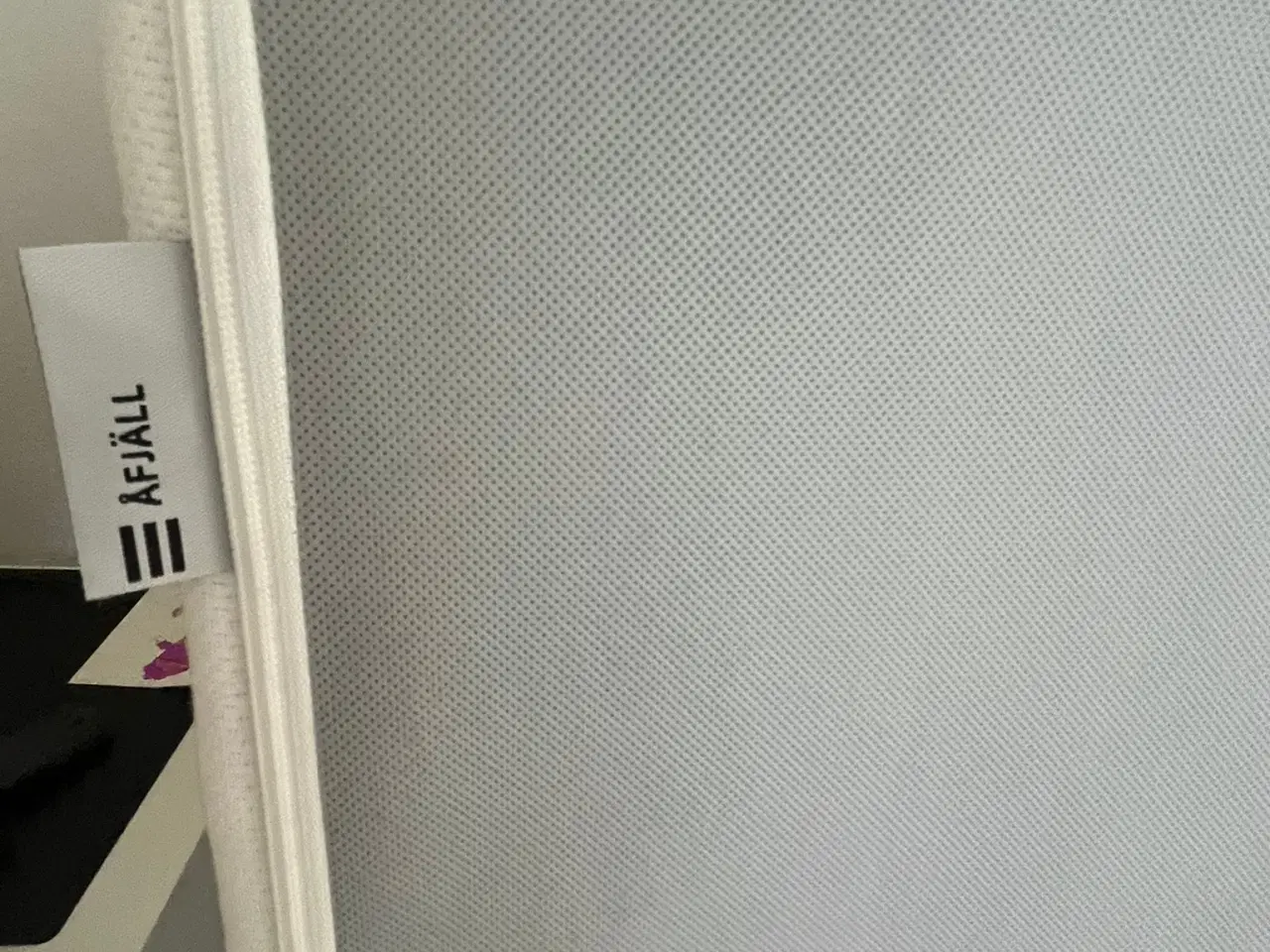 Billede 4 - IKEA Neiden seng med Åfjäll madras og Lönset lamel