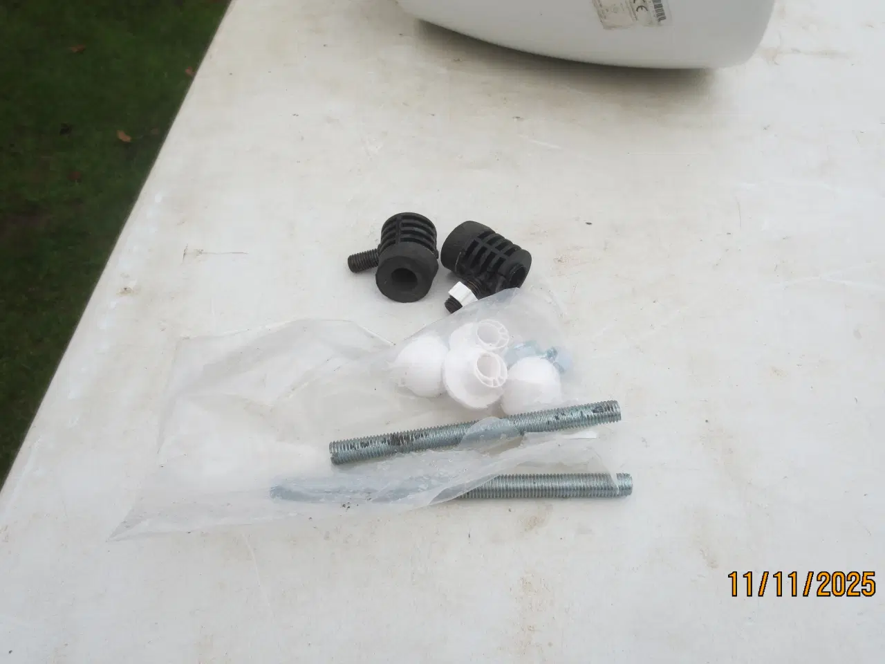 Billede 2 - 1 stk CATALAND Vægophængt toilet /WC