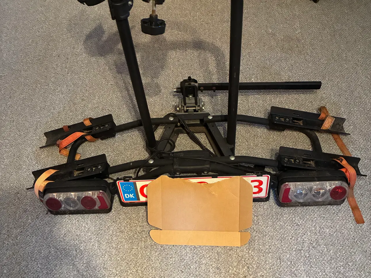 Billede 1 - Cykelholdet til anhænger knop