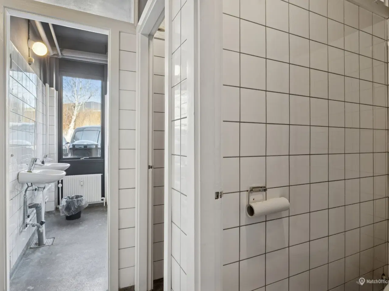 Billede 14 - Kontorlejemål 305 m² tæt på København med bad og omklædning