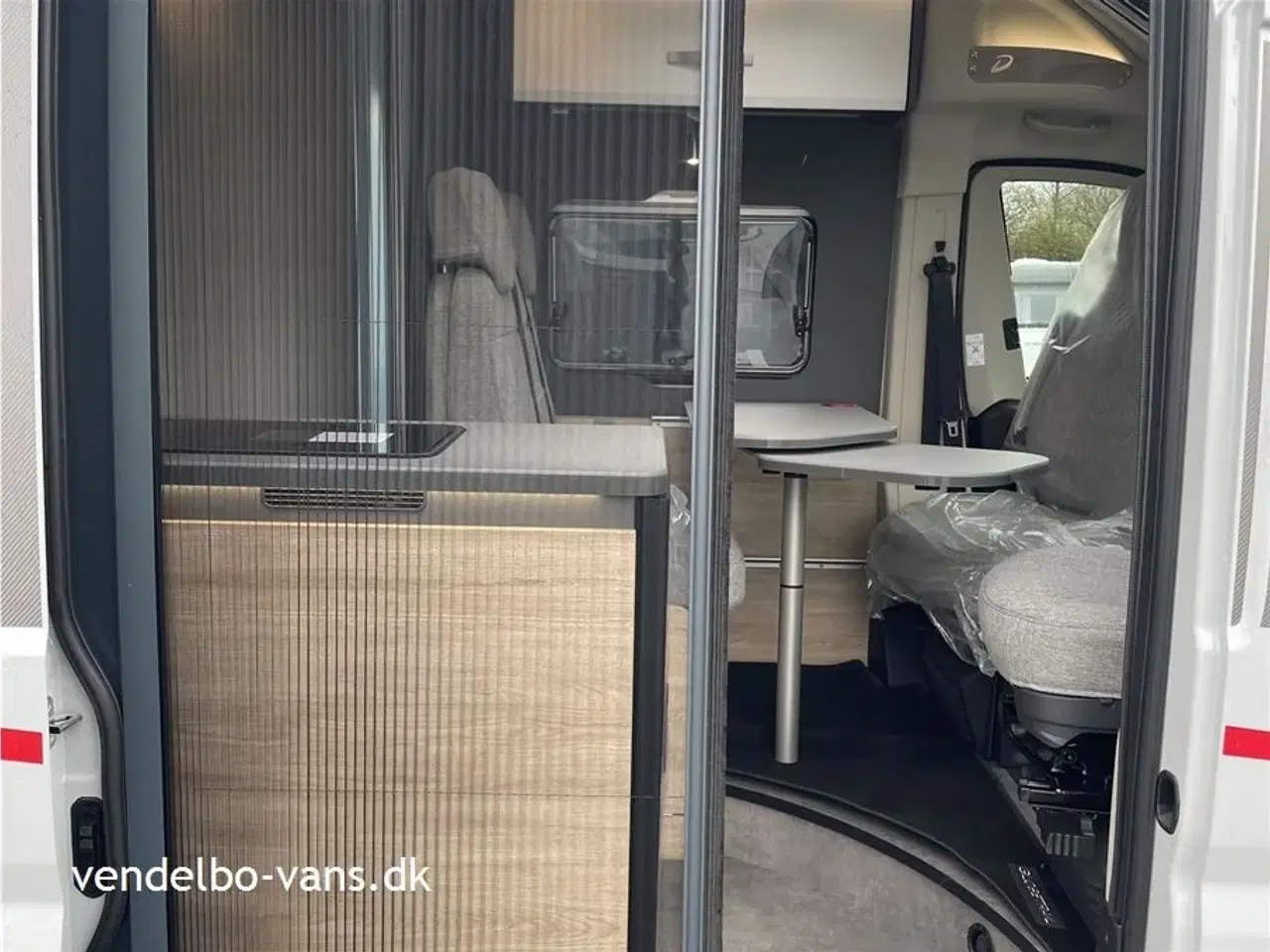 Billede 27 - 2024 - Dethleffs Globetrail CVD 600 ER Advantage   Korteste model med enkeltsenge - årets CamperVan 2024