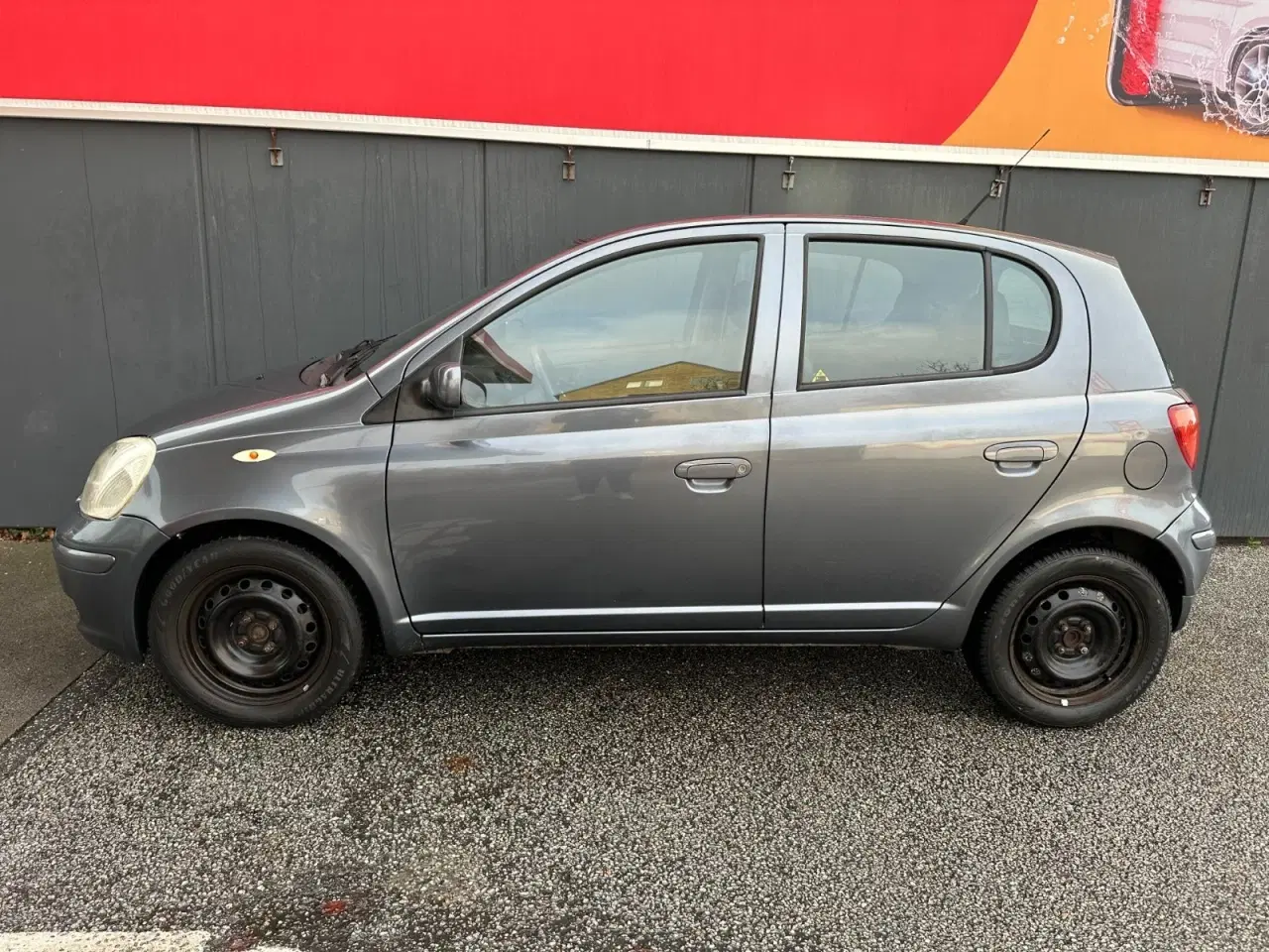 Billede 7 - Toyota Yaris 1,3 Luna