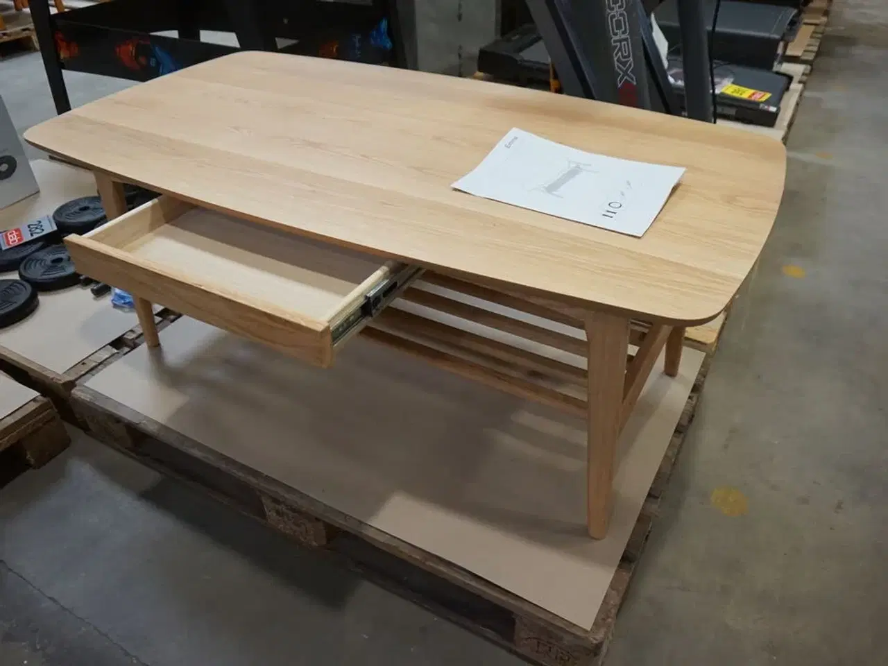 Billede 3 - Emma Sofabord med skuffe og hylde