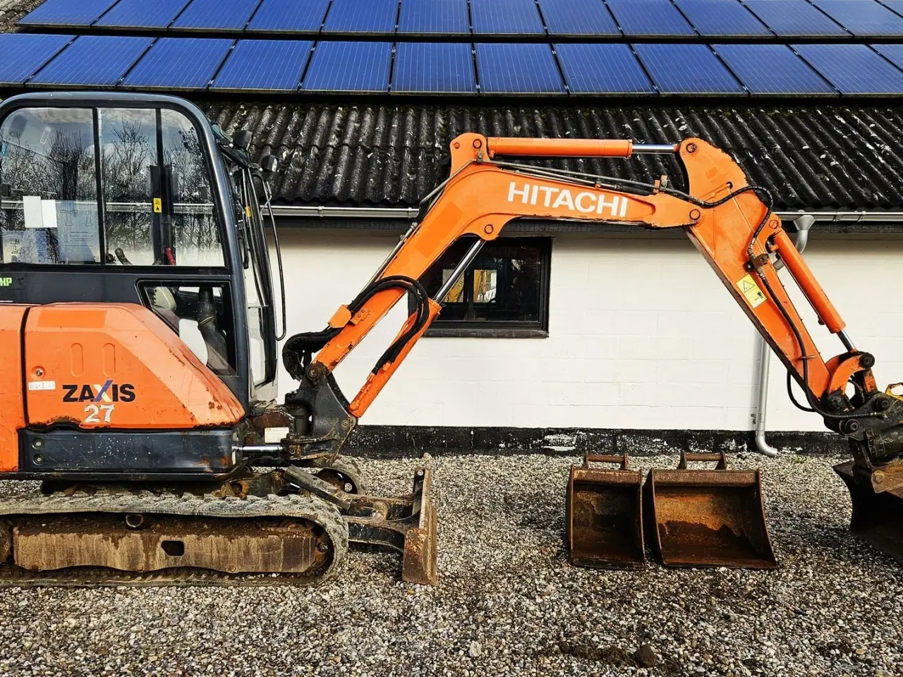 Billede 1 - Hitachi ZX27-3 / powertilt og skovlsæt / årgang 2013