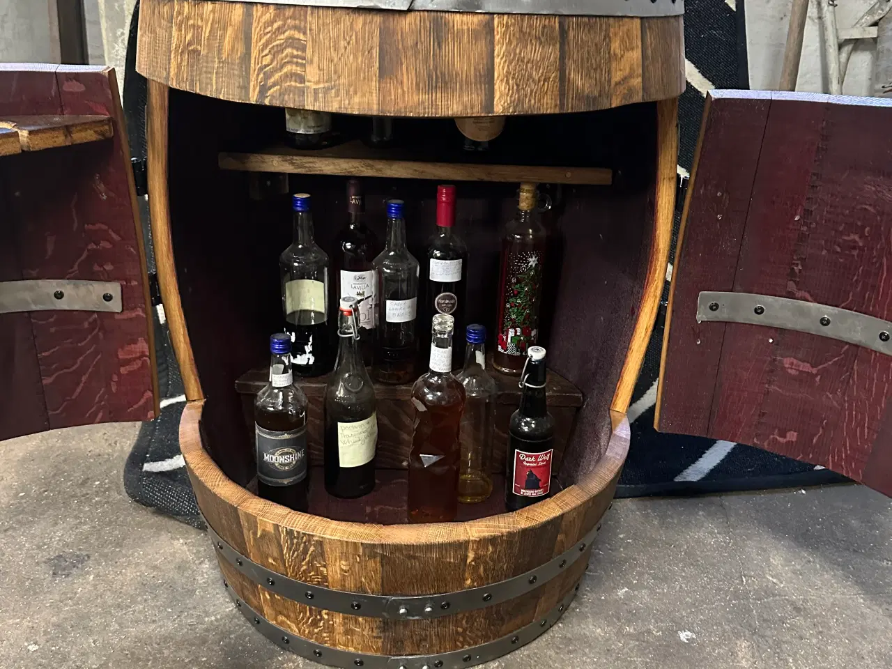 Billede 7 - Barskab, lavet af vintønde