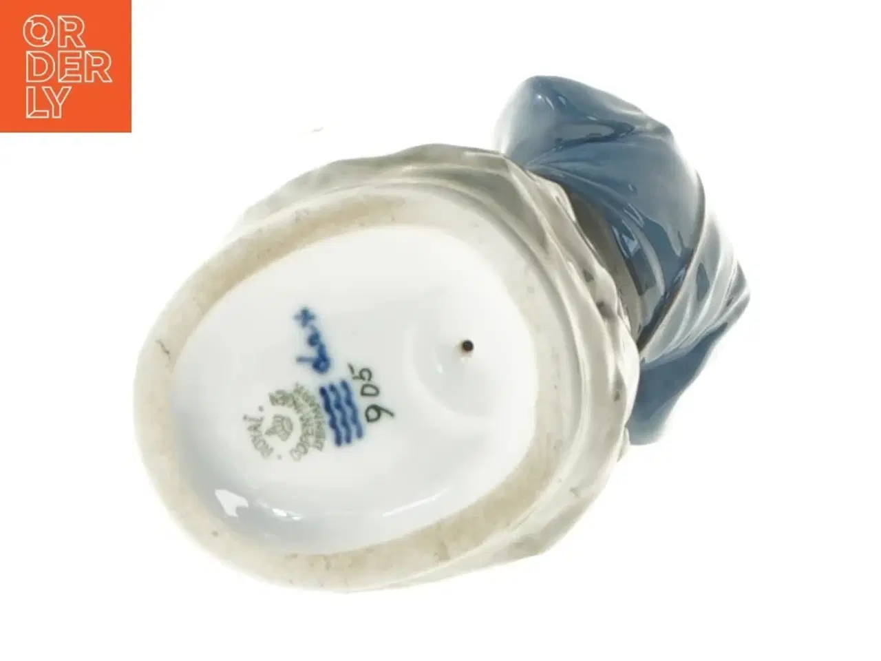 Billede 2 - Royal Copenhagen figur af fiskerdreng fra Royal Copenhagen (str. 19x9 cm)
