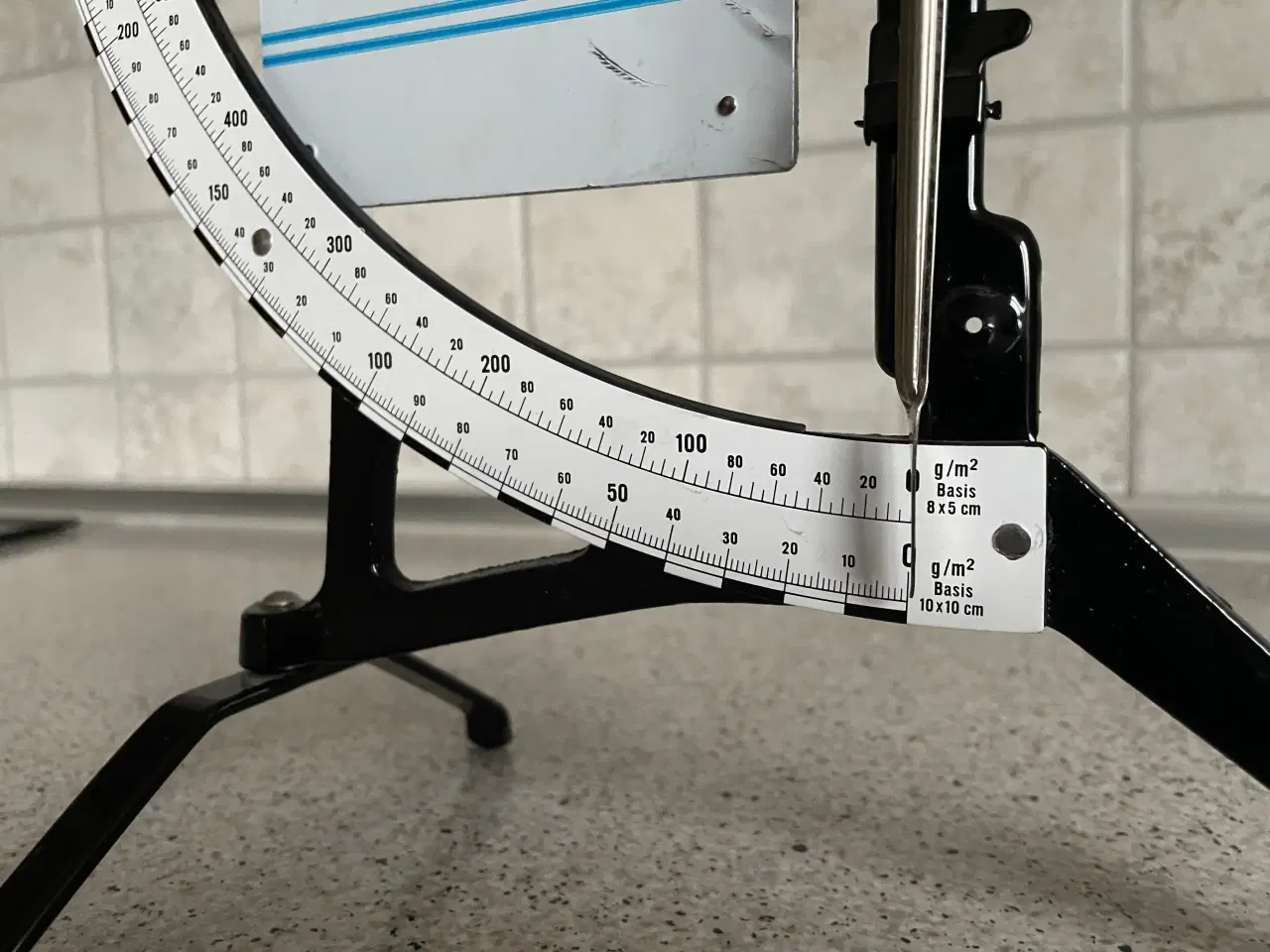 Billede 2 - Vægt til at bestemme papirs tykkelse (gramvægt)