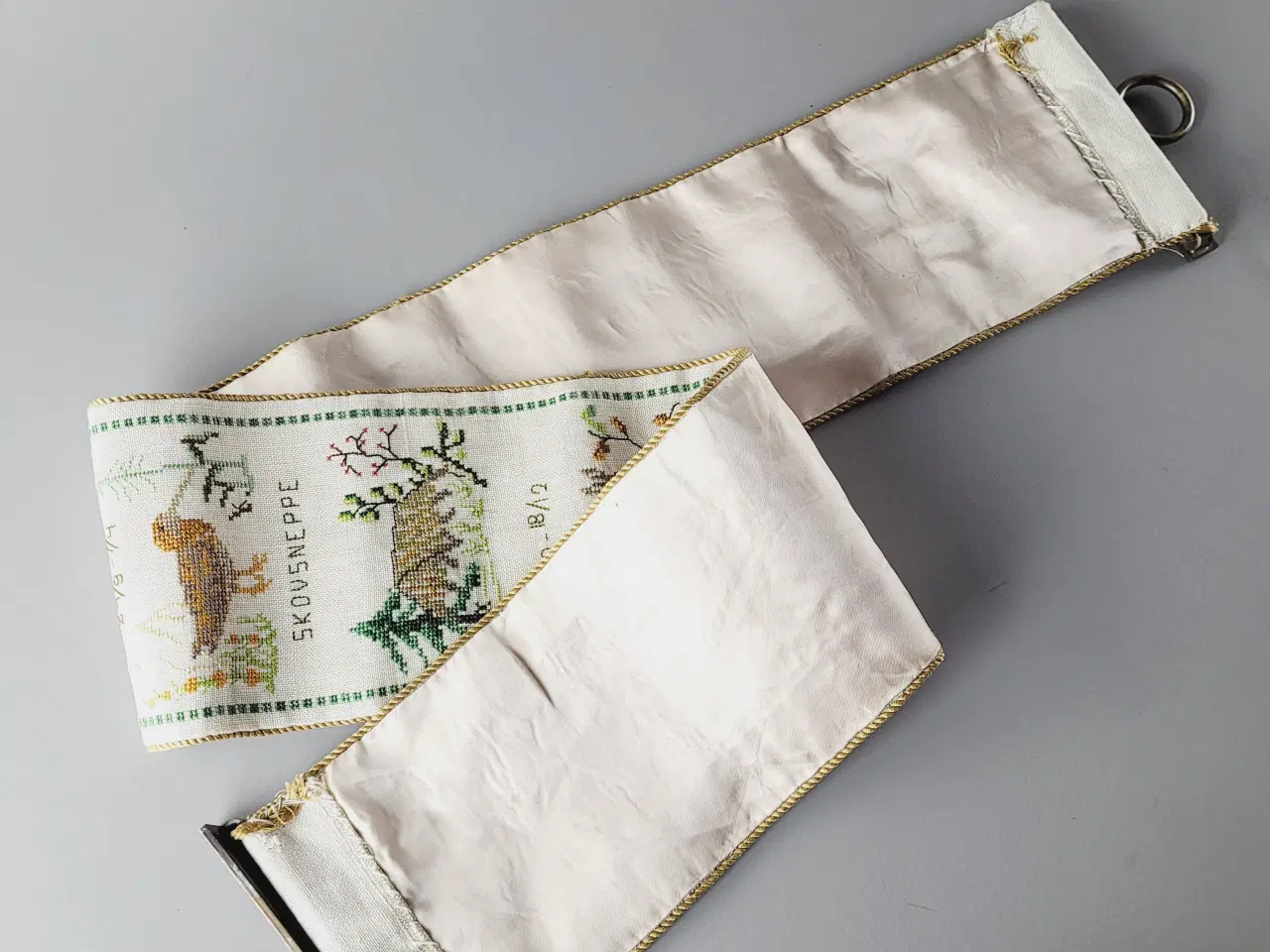 Billede 6 - ⭐️- Flot broderet jagt-klokkestreng