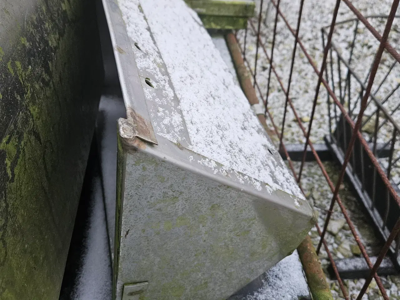 Billede 1 - Galvaniseret fodertrug