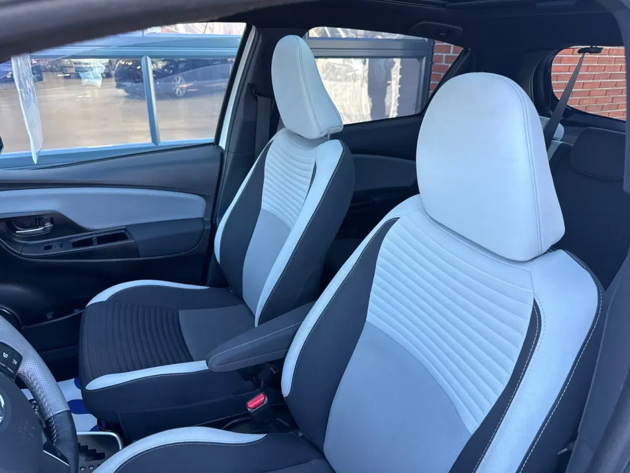 Billede 12 - Toyota Yaris 1,5 Hybrid Pure e-CVT