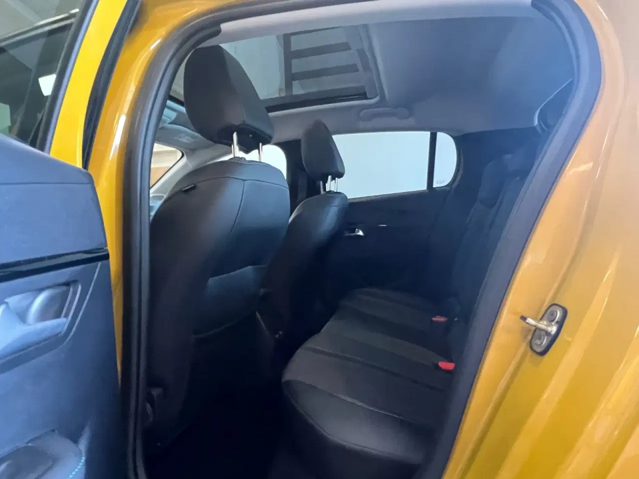 Billede 19 - Peugeot 208 1,2 PureTech 100 Allure Sky