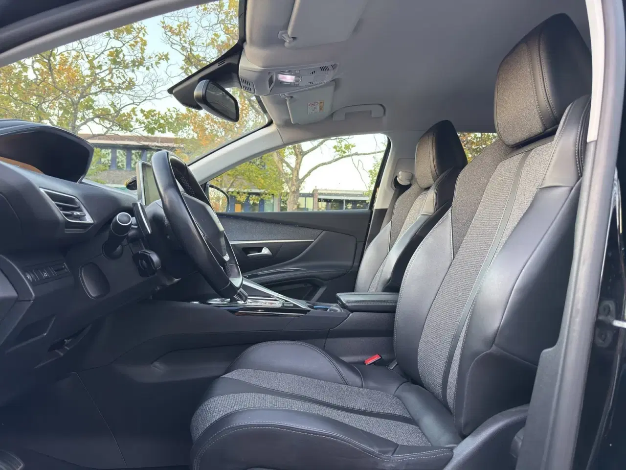 Billede 9 - Peugeot 5008 1,5 BlueHDi 130 Allure EAT8 7prs
