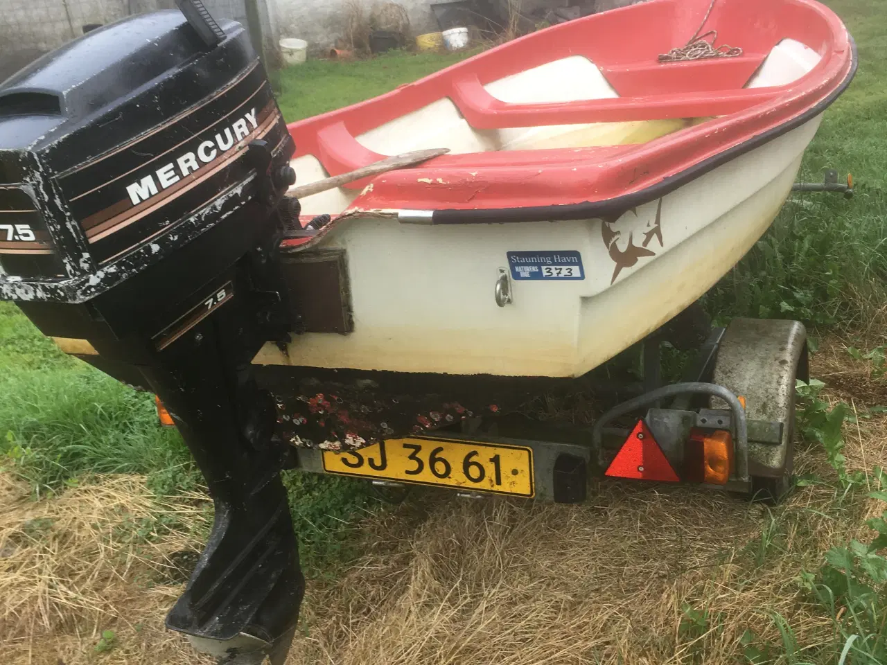 Billede 2 - båd med motor og synet trejler