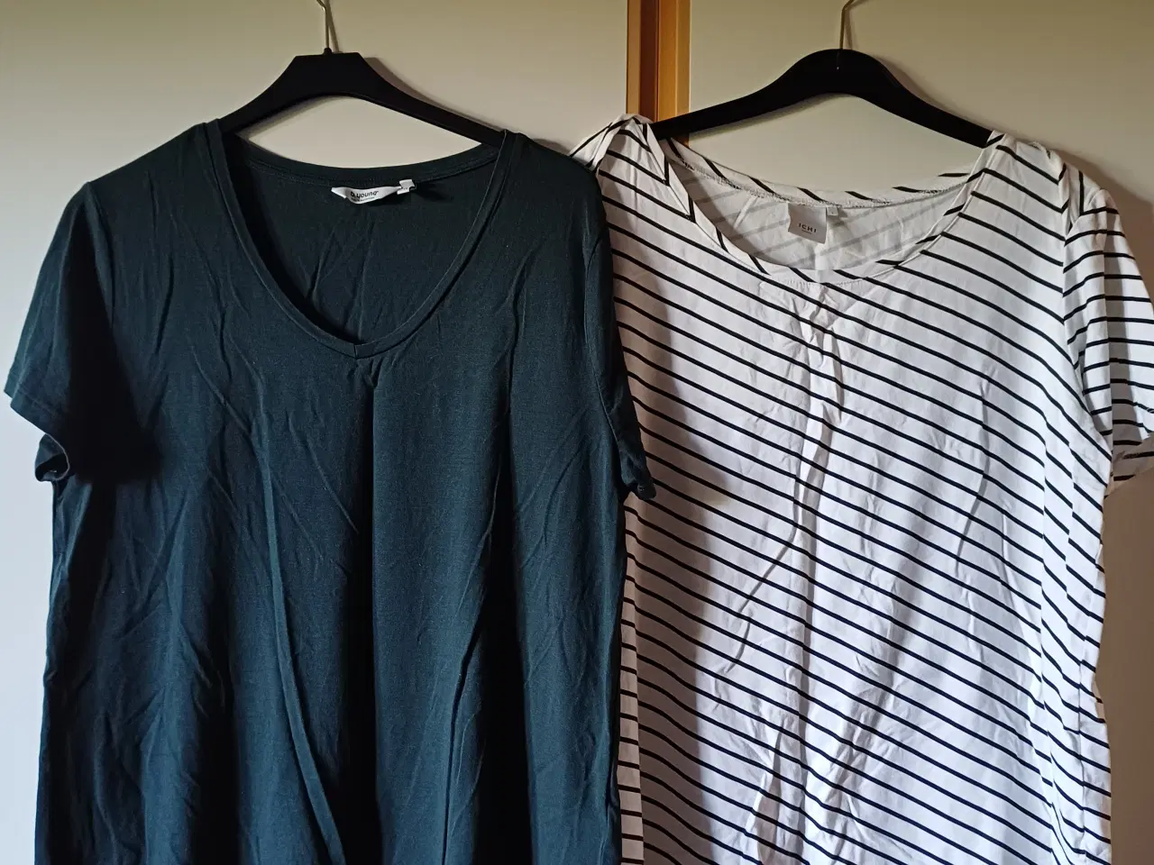 Billede 2 - 5 stk. T-shirt str. L
