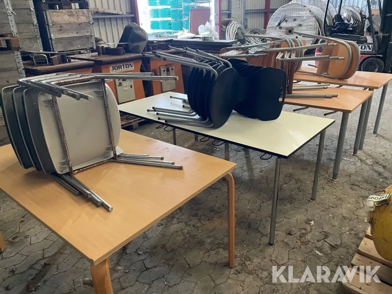 Billede 12 - Borde + stole