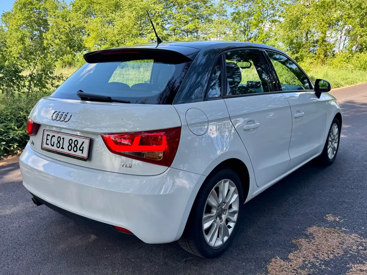 Billede 4 - Audi A1 1.6 TDI  SPORTSBACK 5 DØRS TOP UDSTYRET 