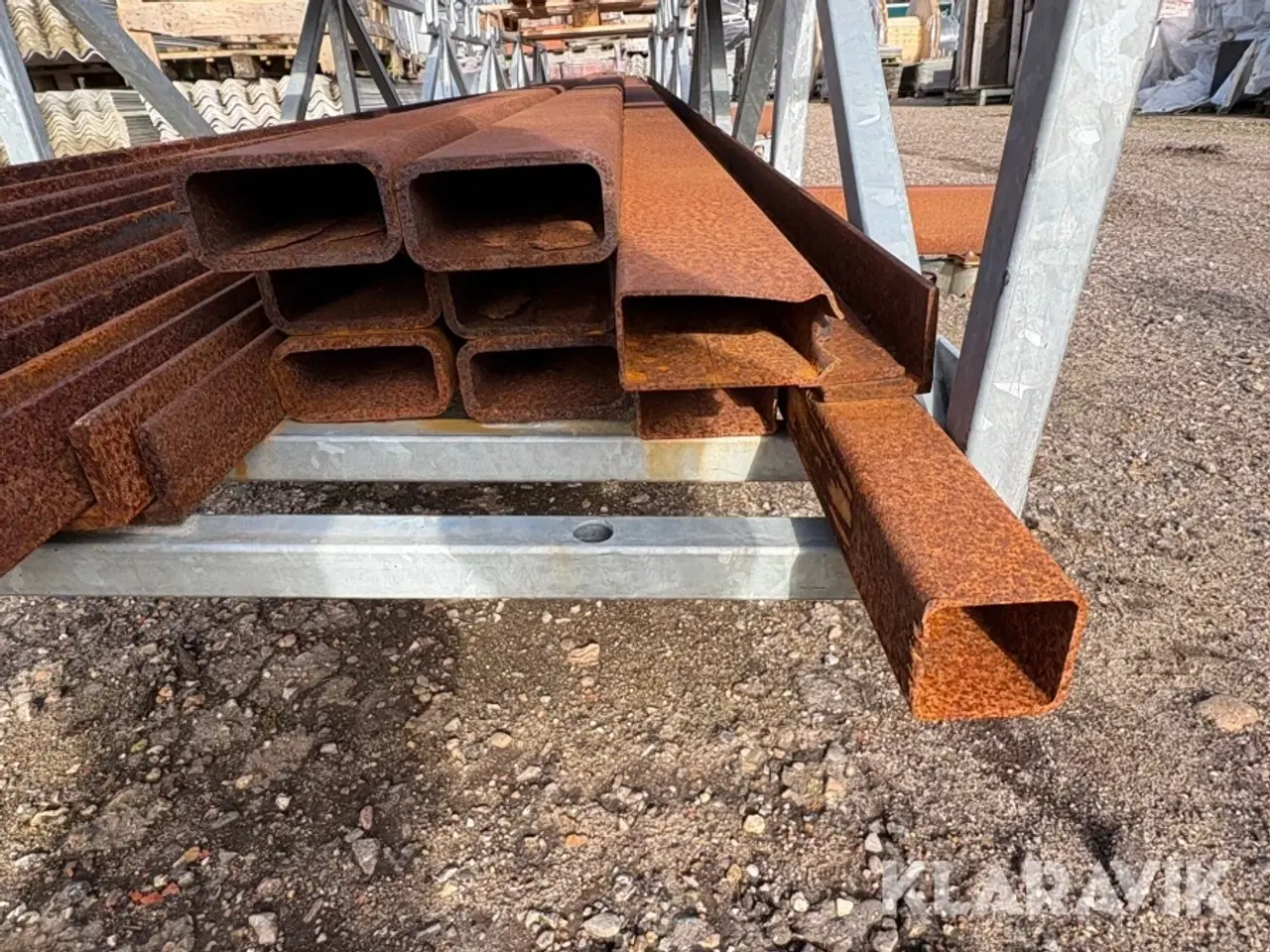 Billede 12 - Jern seng med hjul inklusiv jernprofiler