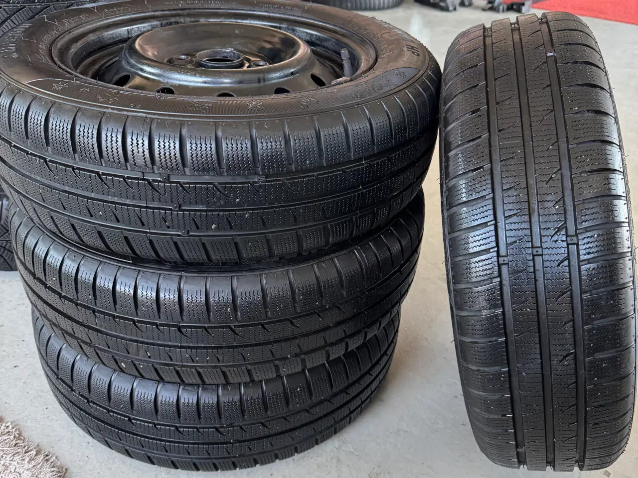 Billede 4 - Vinter Dæk med fælge til Toyota Aygo + C1 + 107