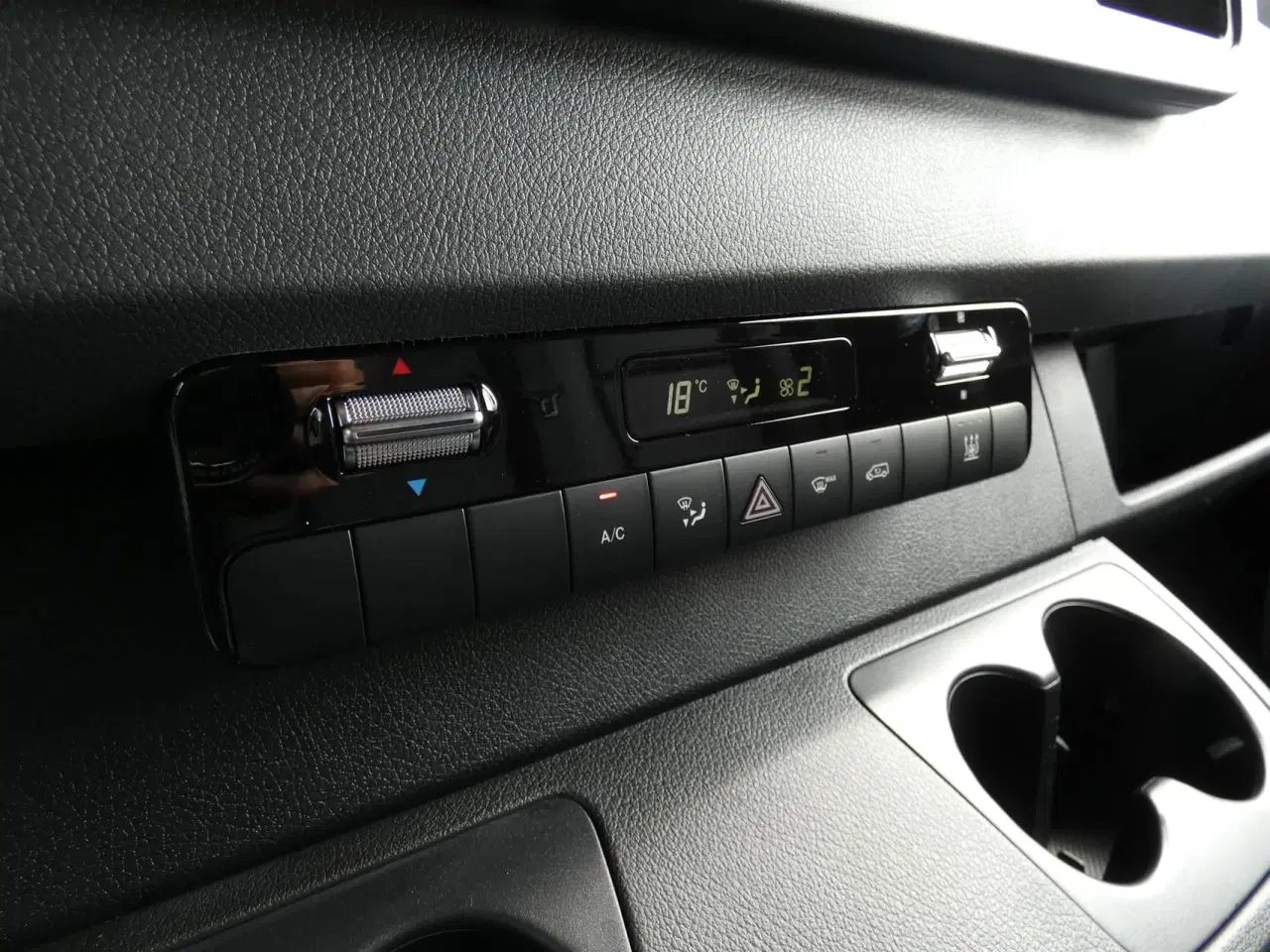 Billede 14 - Mercedes-Benz Sprinter 319 2,0 CDI A3 RWD 4Matic 9G-Tronic 190HK Ladv./Chas. 9g Aut.