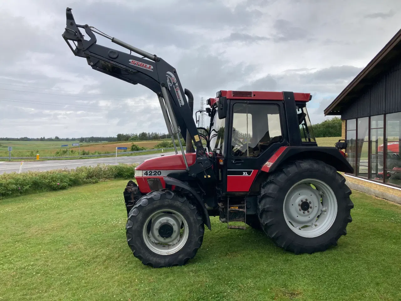 Billede 5 - Case IH 4220 4wd med frontlift og frontlæsser