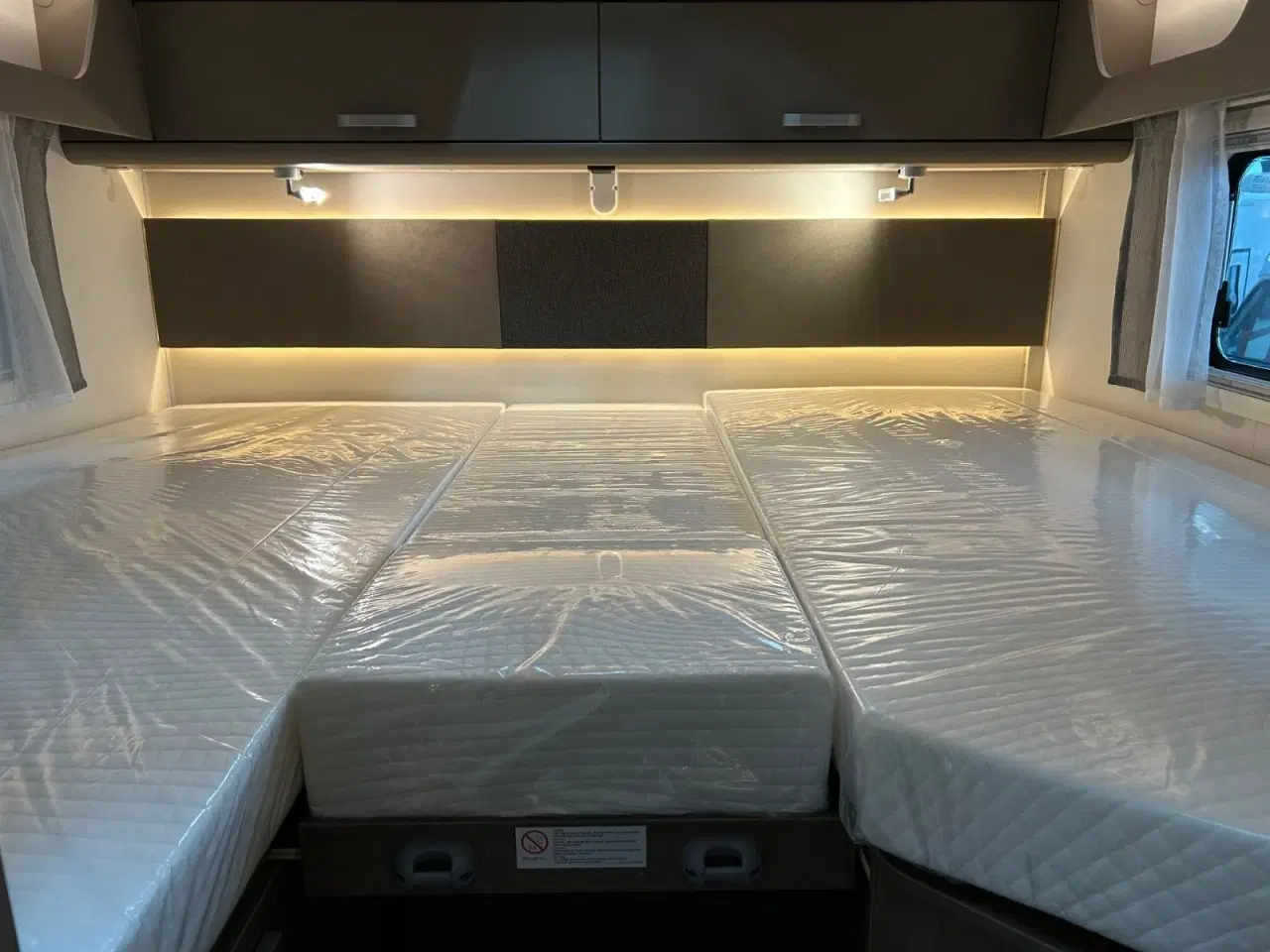 Billede 14 - Carado T328 PRO+ 2,2 JTD 140 aut.